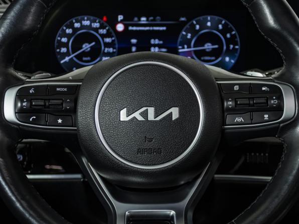 Kia Sportage V с пробегом 2022 года, цена 3 298 000 рублей, 63666 км, внедорожник, Автокод Объявления
