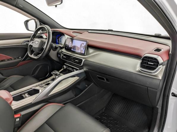 Geely Coolray I с пробегом 2023 года, цена 1 750 000 рублей, 49334 км, внедорожник, Автокод Объявления