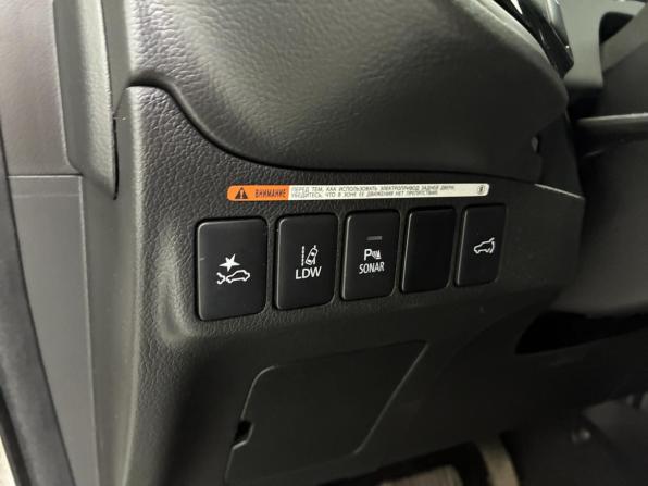 Mitsubishi Outlander III Рестайлинг 3 с пробегом 2019 года, цена 2 599 000 рублей, 193000 км, внедорожник, Автокод Объявления