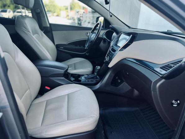 Hyundai Santa Fe III с пробегом 2013 года, цена 1 590 000 рублей, 212000 км, внедорожник, Автокод Объявления