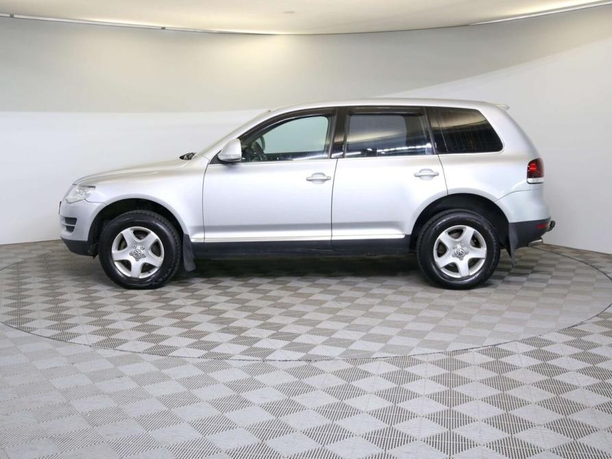 Volkswagen Touareg I Рестайлинг Санкт-Петербург  - изображение 8