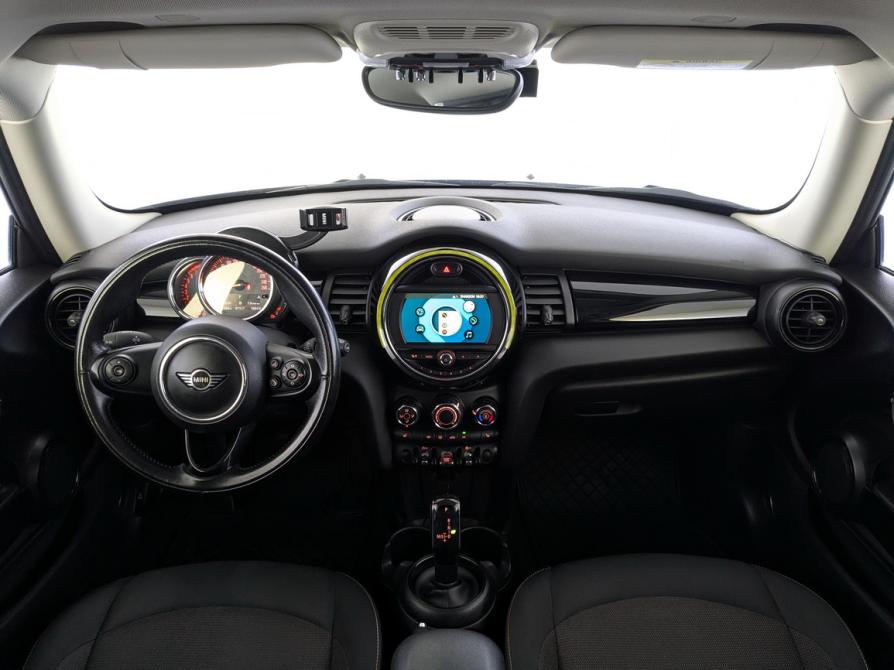 Mini Hatch III (F55/F56) Рестайлинг Москва  - изображение 14