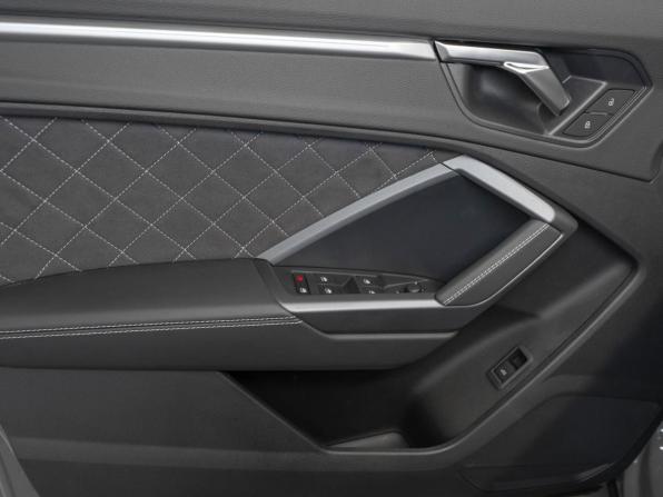 Audi Q3 II (F3) с пробегом 2026 года, цена 4 000 000 рублей, 30 км, внедорожник, Автокод Объявления