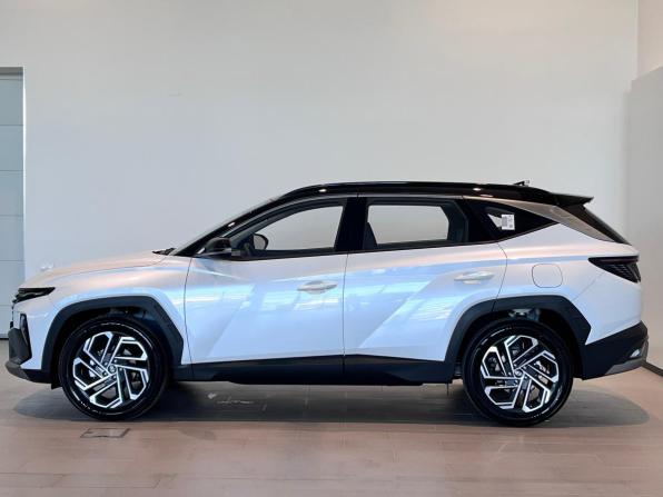 Hyundai Tucson IV Рестайлинг с пробегом 2026 года, цена 4 450 000 рублей, 17 км, внедорожник, Автокод Объявления