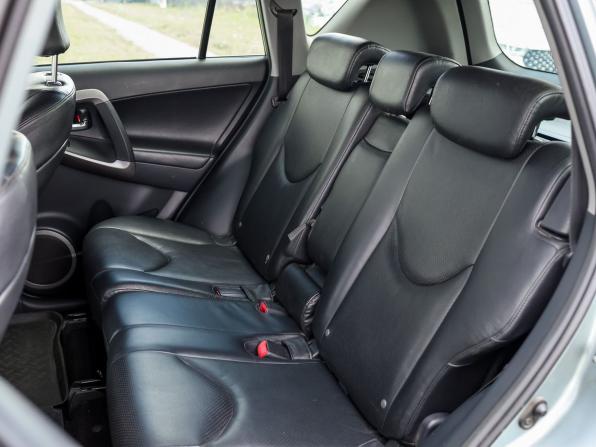 Toyota RAV4 III (XA30) с пробегом 2007 года, цена 1 359 000 рублей, 199058 км, внедорожник, Автокод Объявления