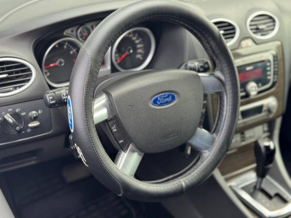 Ford Focus II Рестайлинг с пробегом 2008 года, цена 580 000 рублей, 301053 км, хэтчбек, Автокод Объявления
