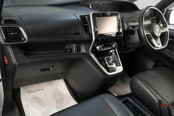 Nissan Serena V (C27) Рестайлинг с пробегом 2019 года, цена 2 319 000 рублей, 91773 км, минивэн, Автокод Объявления
