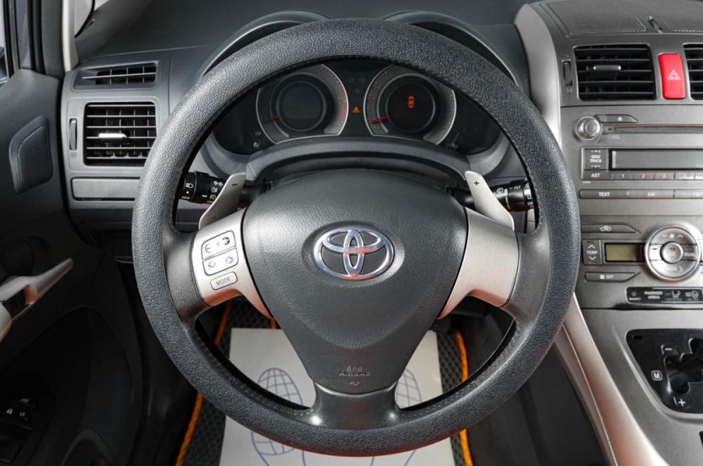 Toyota Auris I Тюмень  - изображение 14