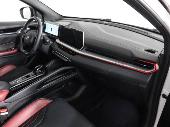 Geely Coolray I Рестайлинг с пробегом 2024 года, цена 2 190 000 рублей, 33200 км, внедорожник, Автокод Объявления