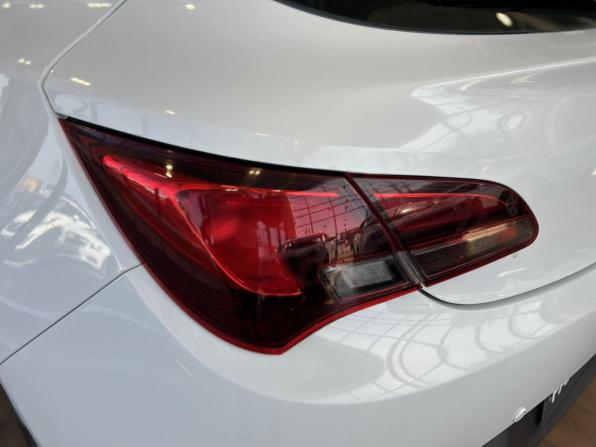 Opel Astra J Рестайлинг с пробегом 2012 года, цена 759 000 рублей, 184244 км, хэтчбек, Автокод Объявления