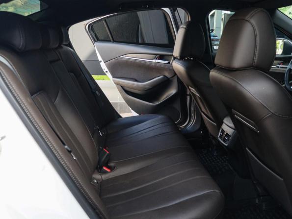 Mazda 6 III (GJ) Рестайлинг 2 с пробегом 2023 года, цена 3 600 000 рублей, 8609 км, седан, Автокод Объявления