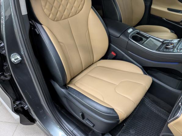 Hyundai Santa Fe IV Рестайлинг с пробегом 2021 года, цена 3 935 000 рублей, 37714 км, внедорожник, Автокод Объявления