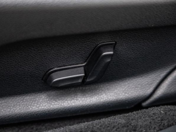 Mercedes-Benz E-Класс V (W213 S213 C238) с пробегом 2016 года, цена 2 758 000 рублей, 102091 км, седан, Автокод Объявления