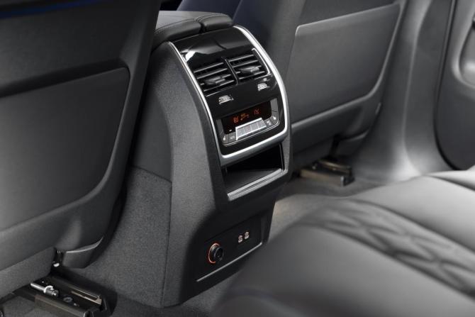 Новый BMW X7 I (G07) Рестайлинг 2025 года, цена 20 705 400 рублей, внедорожник, Автокод Объявления