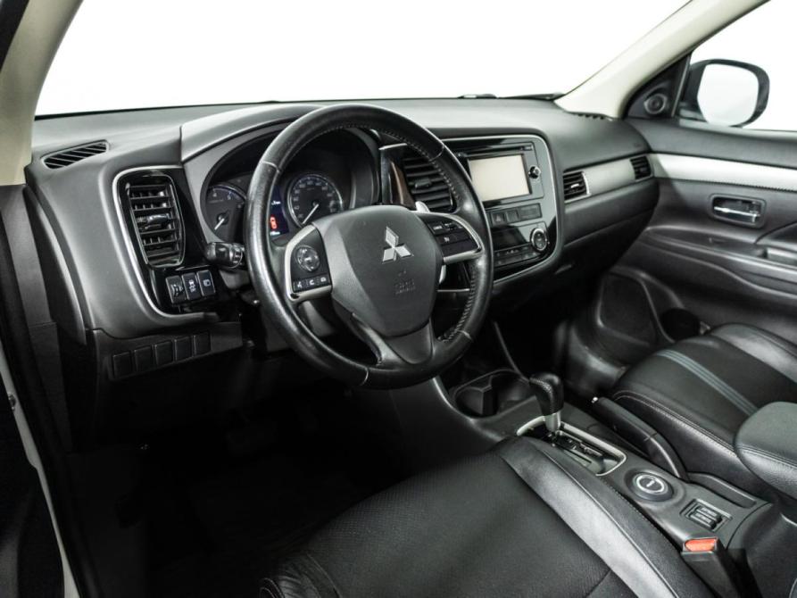 Mitsubishi Outlander III Санкт-Петербург  - изображение 11