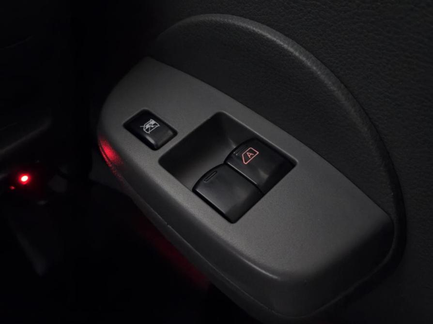 Nissan NV200 Альметьевск  - изображение 11
