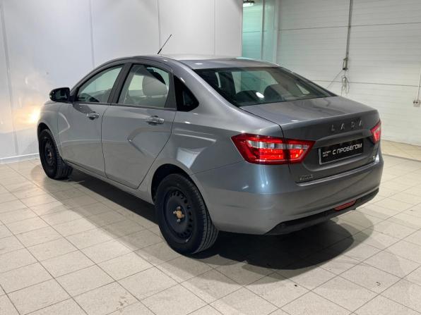 Lada (ВАЗ) Vesta I с пробегом 2018 года, цена 985 000 рублей, 127001 км, седан, Автокод Объявления