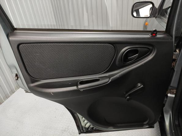 Chevrolet Niva I Рестайлинг с пробегом 2011 года, цена 460 000 рублей, 142255 км, внедорожник, Автокод Объявления