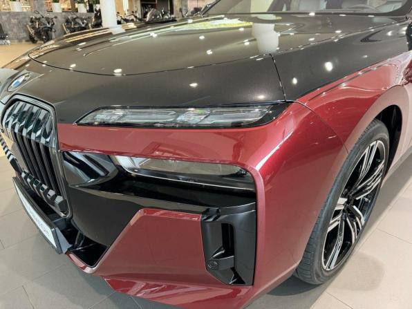Новый BMW 7 серии VII (G70) 2025 года, цена 23 835 000 рублей, седан, Автокод Объявления