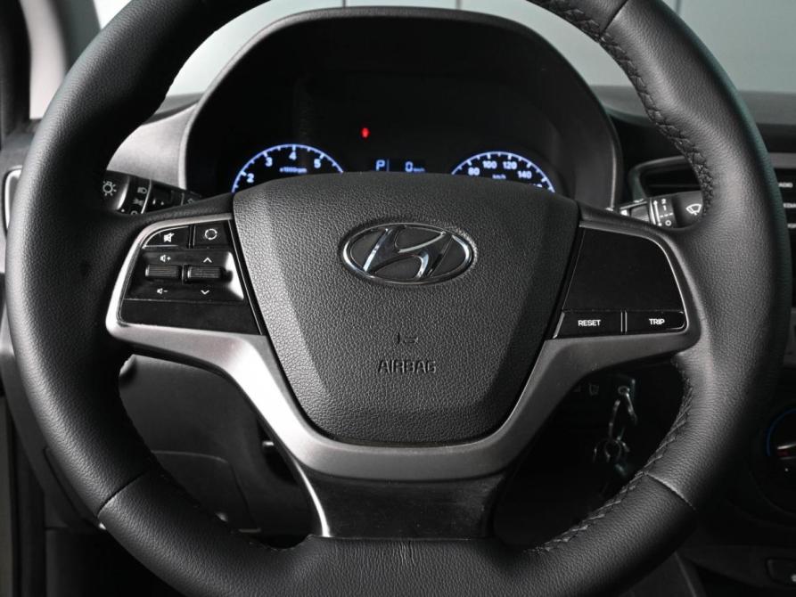 Hyundai Solaris II Ростов-на-Дону  - изображение 12