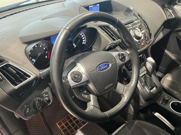 Ford Kuga II с пробегом 2016 года, цена 1 599 000 рублей, 107000 км, внедорожник, Автокод Объявления