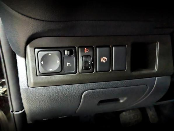 Nissan Note I Рестайлинг с пробегом 2013 года, цена 965 000 рублей, 95583 км, хэтчбек, Автокод Объявления