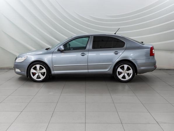 Skoda Octavia II (A5) Рестайлинг с пробегом 2012 года, цена 1 048 000 рублей, 161221 км, лифтбек, Автокод Объявления