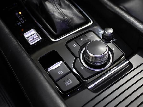 Mazda 6 III (GJ) Рестайлинг 2 с пробегом 2019 года, цена 2 295 000 рублей, 146767 км, седан, Автокод Объявления