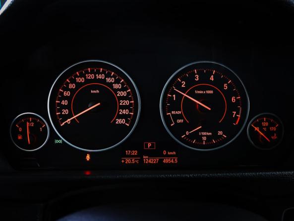 BMW 3 серии VI (F3x) с пробегом 2014 года, цена 1 690 000 рублей, 124226 км, седан, Автокод Объявления