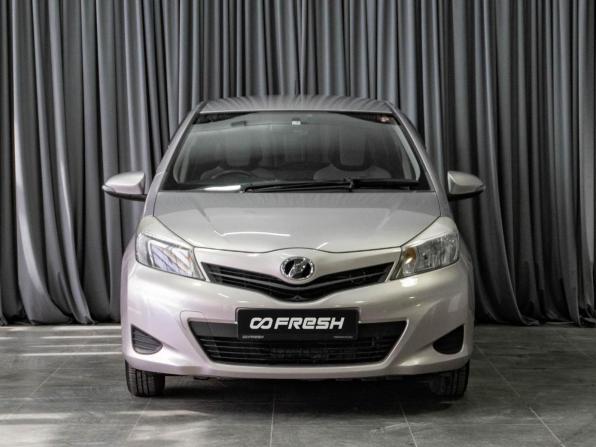 Toyota Vitz III (XP130) с пробегом 2011 года, цена 799 000 рублей, 74238 км, хэтчбек, Автокод Объявления