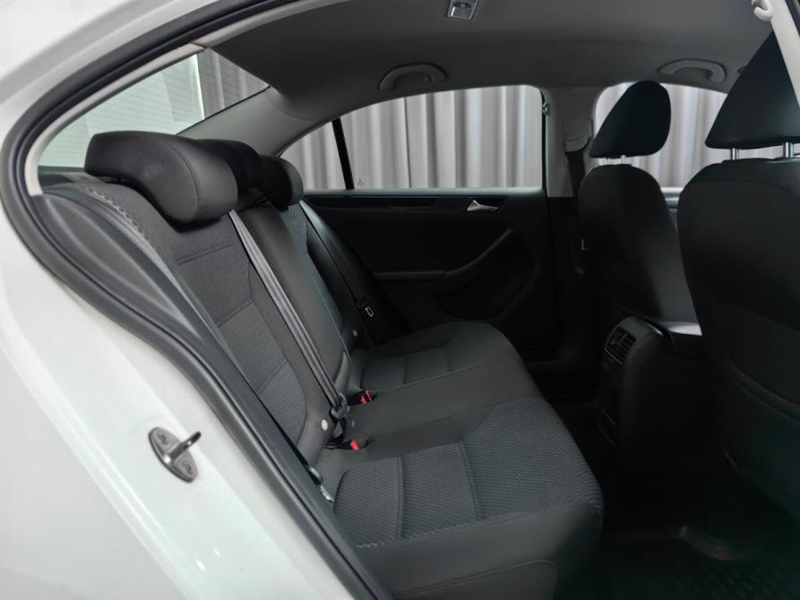 Volkswagen Jetta VI Москва  - изображение 10