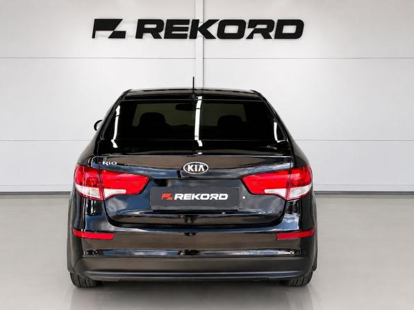 Kia Rio III с пробегом 2015 года, цена 919 000 рублей, 184129 км, седан, Автокод Объявления