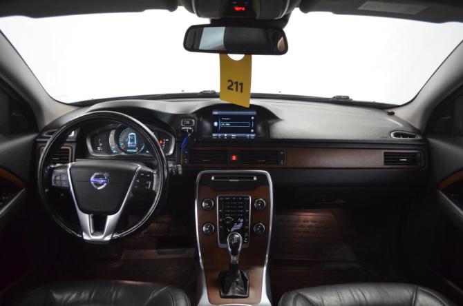 Volvo XC70 II Рестайлинг с пробегом 2014 года, цена 1 650 000 рублей, 190000 км, универсал, Автокод Объявления