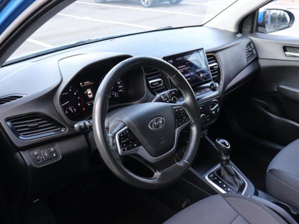 Hyundai Solaris II Рестайлинг с пробегом 2020 года, цена 1 299 000 рублей, 165775 км, седан, Автокод Объявления