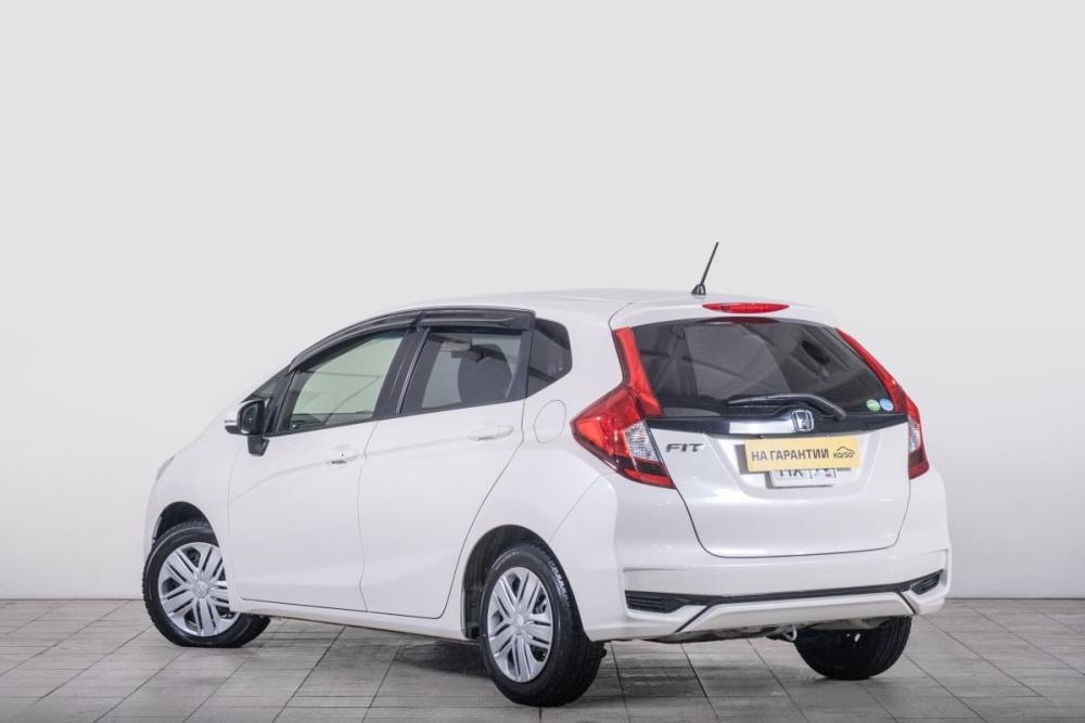 Honda Fit III Рестайлинг Томск  - изображение 6