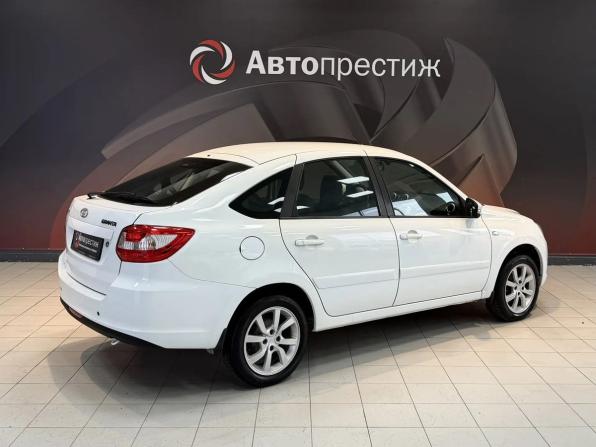 Lada (ВАЗ) Granta I с пробегом 2016 года, цена 560 000 рублей, 36000 км, лифтбек, Автокод Объявления