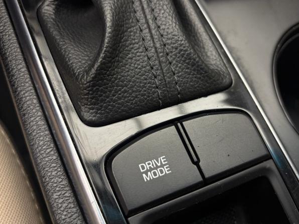 Hyundai Sonata VII (LF) с пробегом 2016 года, цена 1 299 000 рублей, 214139 км, седан, Автокод Объявления