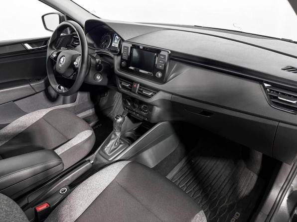 Skoda Rapid II с пробегом 2021 года, цена 1 590 000 рублей, 82251 км, лифтбек, Автокод Объявления