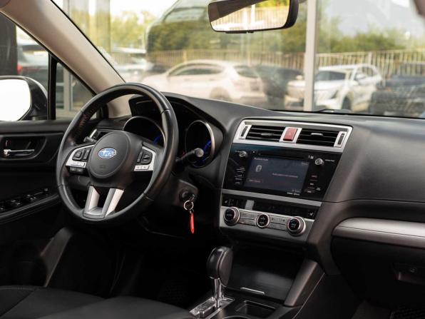 Subaru Legacy VI с пробегом 2017 года, цена 1 600 000 рублей, 223355 км, седан, Автокод Объявления