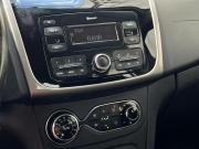 Renault Sandero II Санкт-Петербург  - изображение 35