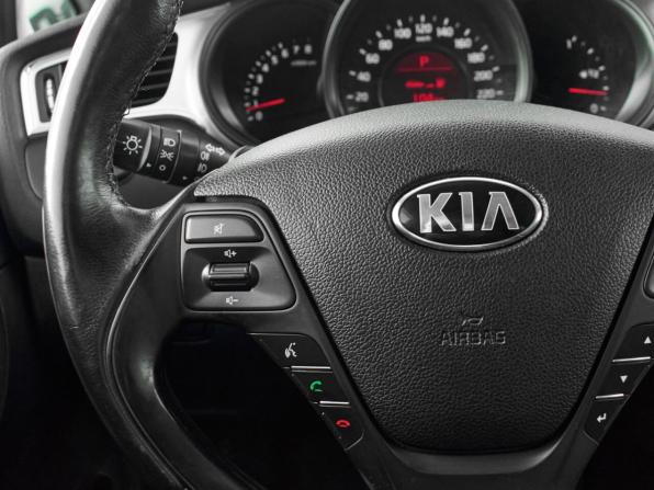 Kia Ceed II Рестайлинг с пробегом 2018 года, цена 1 360 000 рублей, 146441 км, универсал, Автокод Объявления