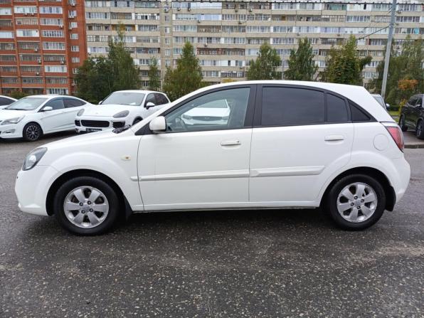 Kia Rio II Рестайлинг с пробегом 2011 года, цена 665 000 рублей, 224014 км, хэтчбек, Автокод Объявления