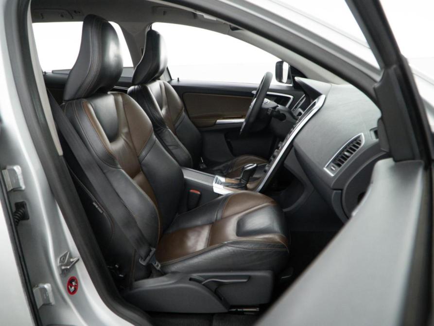 Volvo XC60 I Рестайлинг Москва  - изображение 9
