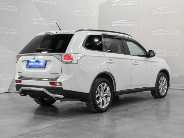 Mitsubishi Outlander III с пробегом 2012 года, цена 1 279 000 рублей, 214521 км, внедорожник, Автокод Объявления