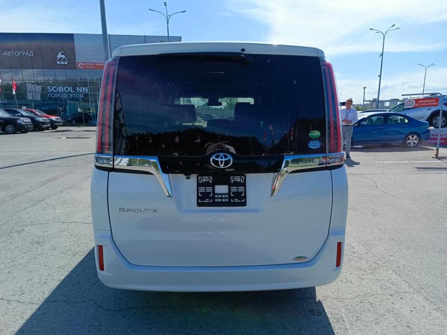 Toyota Esquire I Рестайлинг Тюмень  - изображение 6