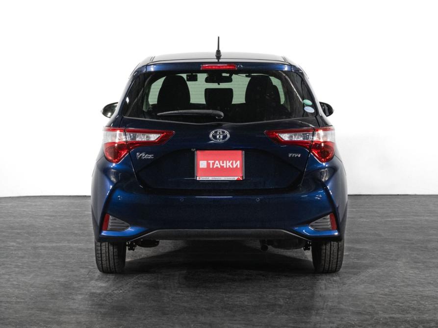 Toyota Vitz III (XP130) Рестайлинг 2 Иркутск  - изображение 4