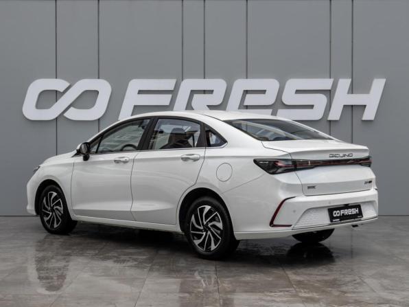 BAIC U5 Plus с пробегом 2023 года, цена 1 290 000 рублей, 47753 км, седан, Автокод Объявления