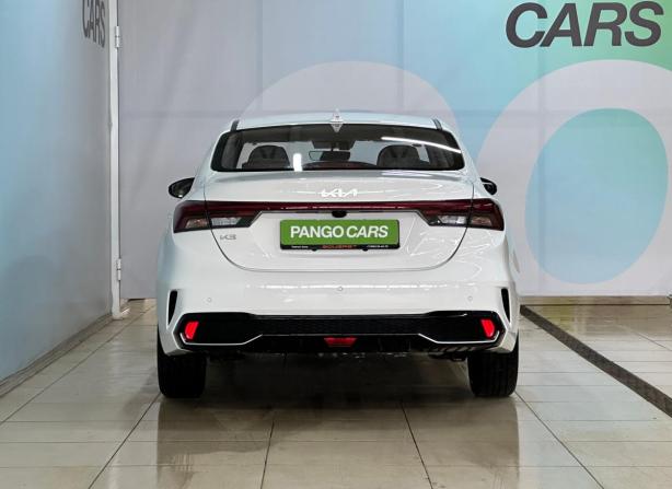 Kia K3 II (China Market) Рестайлинг с пробегом 2024 года, цена 2 495 000 рублей, 13296 км, седан, Автокод Объявления