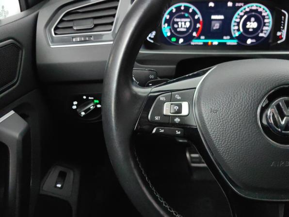 Volkswagen Tiguan II с пробегом 2020 года, цена 2 998 000 рублей, 109000 км, внедорожник, Автокод Объявления