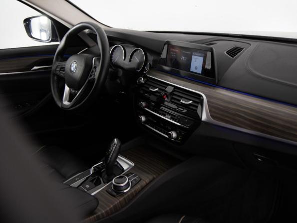 BMW 5 серии VII (G30/G31/G38) с пробегом 2017 года, цена 2 749 000 рублей, 154697 км, седан, Автокод Объявления